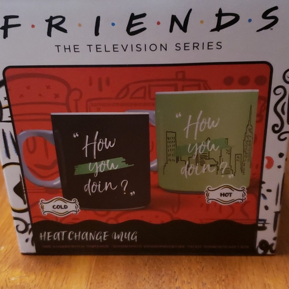 Friends TV Series Heat Change Mug - Picture 5 of 5